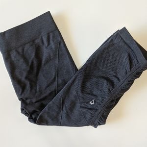 Girls ivivva Charcoal grey leggings